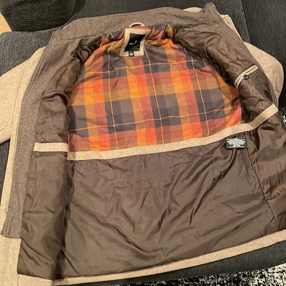 London Fog Beige Peacoat - Mens L *Never Worn*, Beige / Light Brown Color - Picture 4 of 4